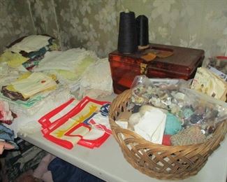 sewing items & hankies