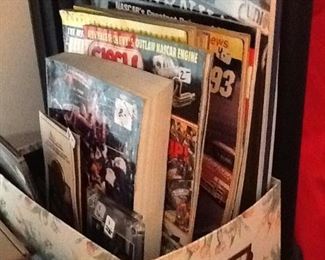 Magazines & More