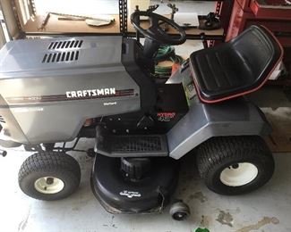 Craftsman Riding Mower. Very clean and in good condition.