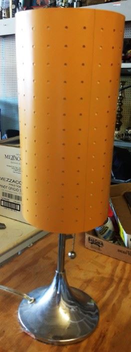 Retro Table Lamp