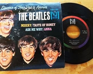 Original Beatles Vee-Jay Records EP "Souvenir of Their Visit to America"