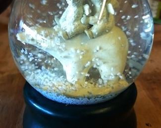 Polar Bear Snow Globe