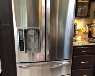 LG French Door Refrigerator 
