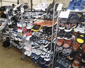 Men's shoes.  Sizes 10-12.  Nike, Avia, Reebok, etc.