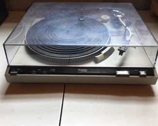 Technics Turntable