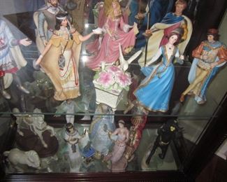Huge Judaica Collection
Huge Guiseppe Armani Statue Collection Huge Lenox Collection