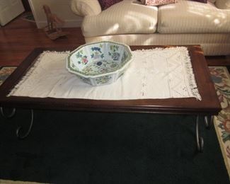 Accent tables
