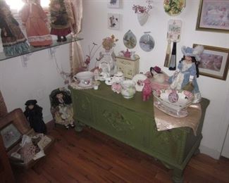 Tons of Collectibles Dolls and more Cedar Blanket Chest