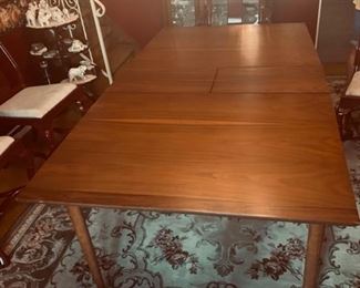 Lane Mid Century Table