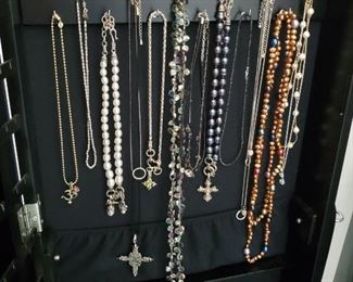 Lots of Sterling Necklaces