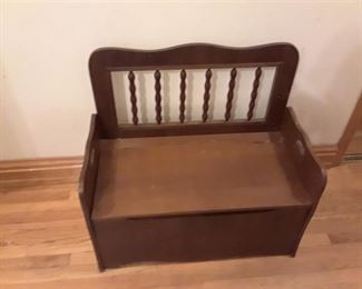 Childrens Storage Bench/Seat