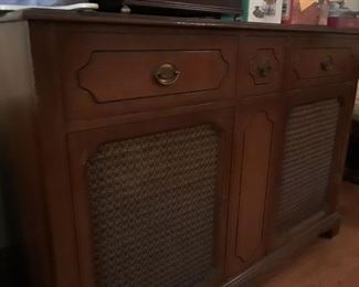 Vintage Hi-Fi Stereo