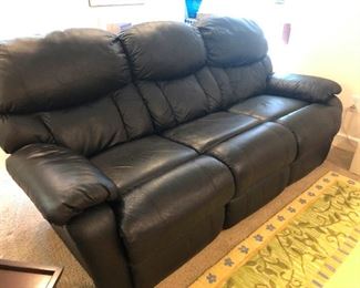 Leather electrical double recliner sofa. So comfy
