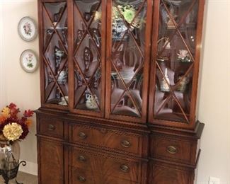 Gorgeous China Display Cabinet Saginaw Mahogany