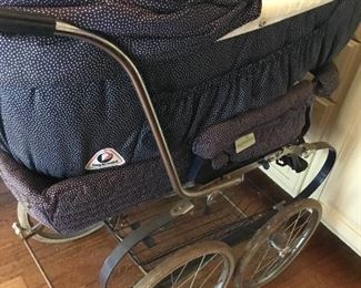 Vintage carriage and bassinet