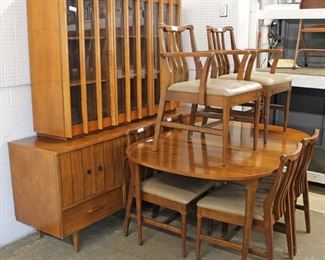 Mid Century Modern 8 Piece Danish Walnut Dining Room Set with 2 Piece China and 2 Leaves

Auction Estimate $500-$1000 – Located Inside


