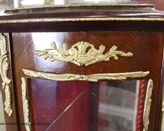 French Style 1 Door Crystal Cabinet with Applied Bronze

Auction Estimate $200-$400 – Located Inside