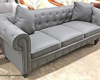  NEW Contemporary Button Tufted Sofa with Throw Pillows

Auction Estimate $200-$400 – Located Inside 