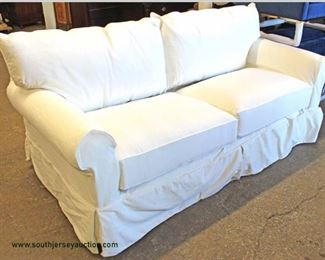  NEW Shabby Chic “Klaussner Home Furnishings” Upholstery Sofa Made in USA

Auction estimate $100-$300 – Located inside 