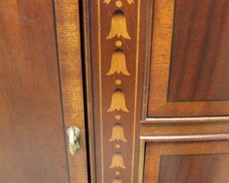 BEAUTIFUL “Ethan Allen Furniture” Mahogany 2 Drawer 2 Door Banded and Inlaid with Bell Flower Inlay Spade Foot Buffet

Auction Estimate $500-$1000 – Located Inside