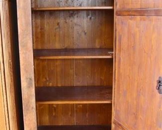  Paint Decorated 1 Door Cupboard Made In Italy

Auction Estimate $100-$300 – Located Dock 