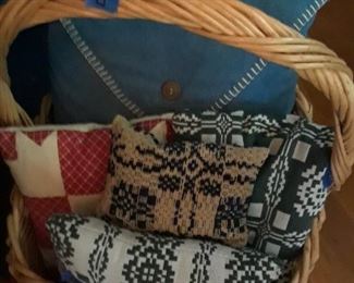 Pillows from woven textiles