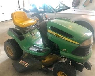 JOHN DEERE LAWN MOWER WITH SNOW PLOW ATTACHMENT