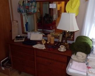 Dresser, Mirror, Lamp, Linens, Purses, misc