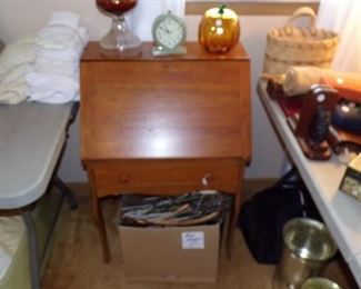 Small Desk, Clock, Lamp, Glassware, Linens, misc
