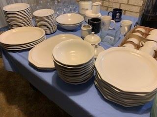 Home trends traditional ceramic dinner set