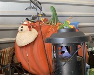 Holiday items, bug zapper