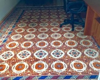 Gorgeous 10 x 15 Persian Rug