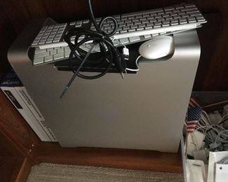 Apple Desktop