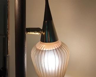 Floor to Ceiling Lamp