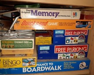 Vintage games & puzzles