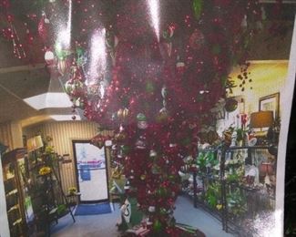 Famous Upside Down Christmas Tree :)