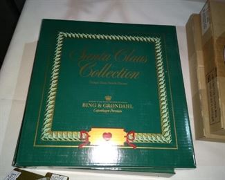 Bing & Grondahl Santa Claus Collection