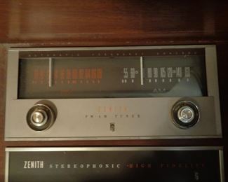 Zenith Model SFH2500T1 TUNER