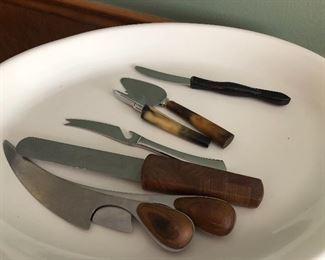 Dansk teak cheese knives and bakelite serving knives