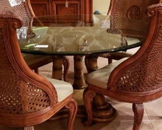 dinett table