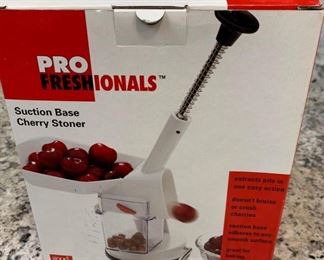 Pro Freshionals Suction Cherry Stoner