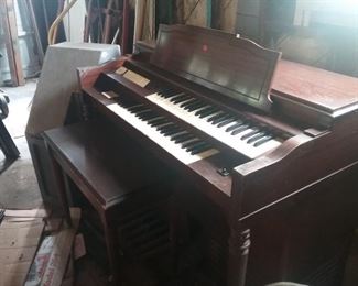 Organ (Make Offer)