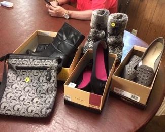 womens shoes and purses