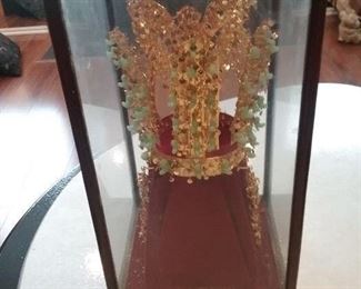 Korean Chuma Shong Gold Crown
