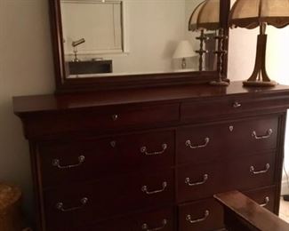 Vaughan Furniture - Hurwitz Mintz Dresser Drawer with Mirror SGA004 Local Pickup https://www.ebay.com/itm/123796842072