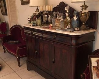 Victorian marble top sideboard, brass table lamps