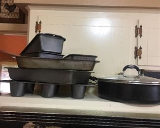 Baking pans