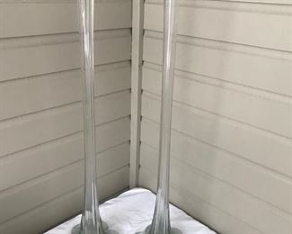 Elongated vases