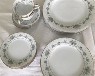 Noritake china (4) (one teacup missing)