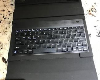 Bluetooth keyboard